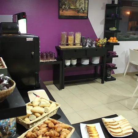 Residhotel Lyon Lamartine Apart-hotel 3*