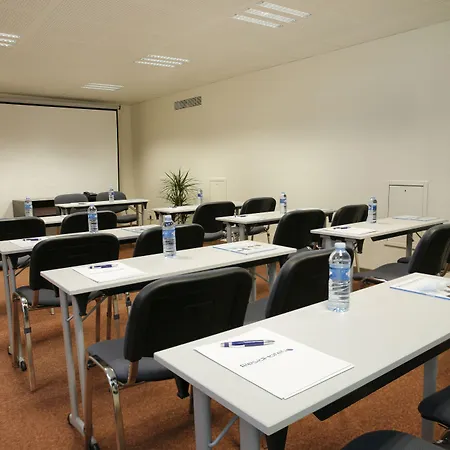 Residhotel Lyon Lamartine Апарт-отель 3*