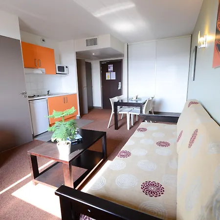 Апарт-отель Residhotel Lyon Lamartine