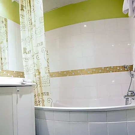 Residhotel Lyon Lamartine 아파트호텔