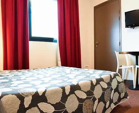 Апарт-отель Residhotel Lyon Lamartine 3*