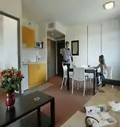 Residhotel Lyon Lamartine Тассин-Ла-Деми-Луне